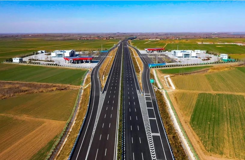 熱<a href=http://www.dhfoju.com/ target=_blank class=infotextkey>鍍鋅管</a>在高速公路領域應用及新技術